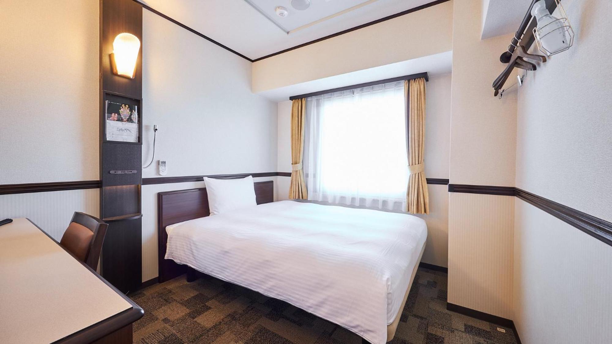 Toyoko Inn Tokyo Eki Yaesu Kita Guchi Exterior photo